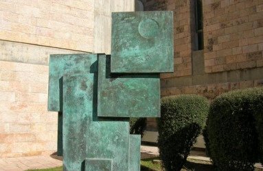 906.jpg